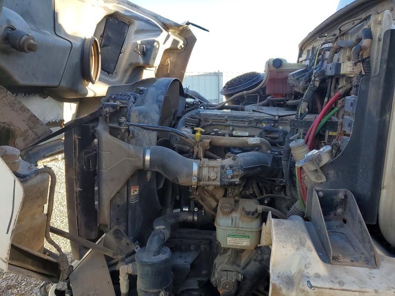 2015 Western Star 2015 Western Star 4700 Refuse Truck