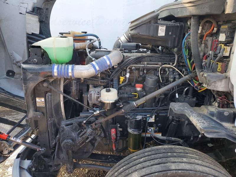 2019 Peterbilt 579 Semi Truck