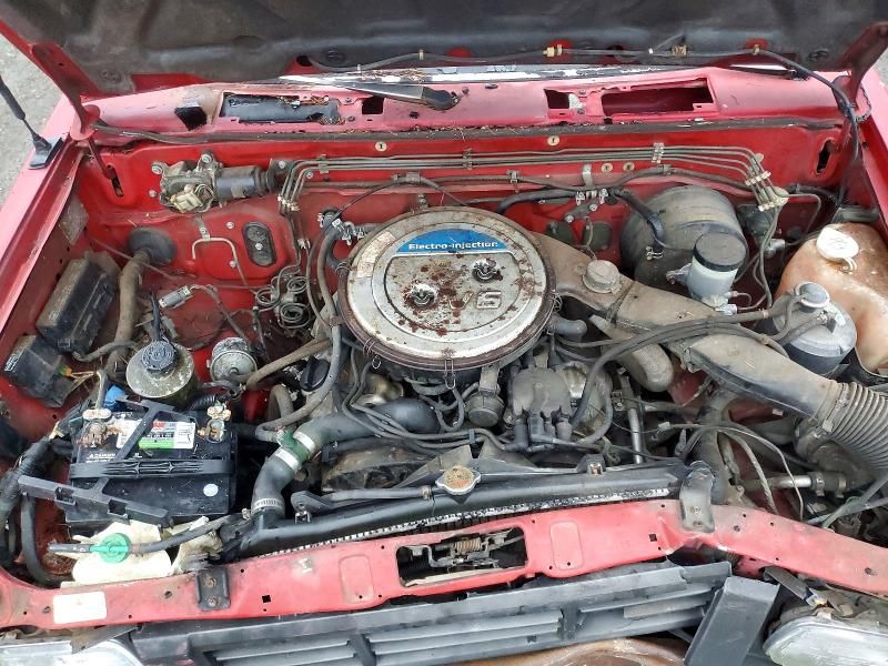 1986 Nissan D21 King cab