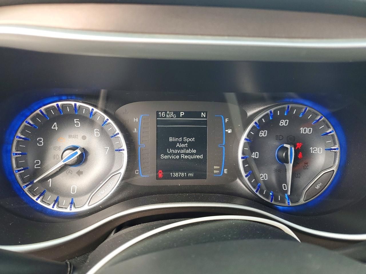 2017 Chrysler Pacifica Touring l