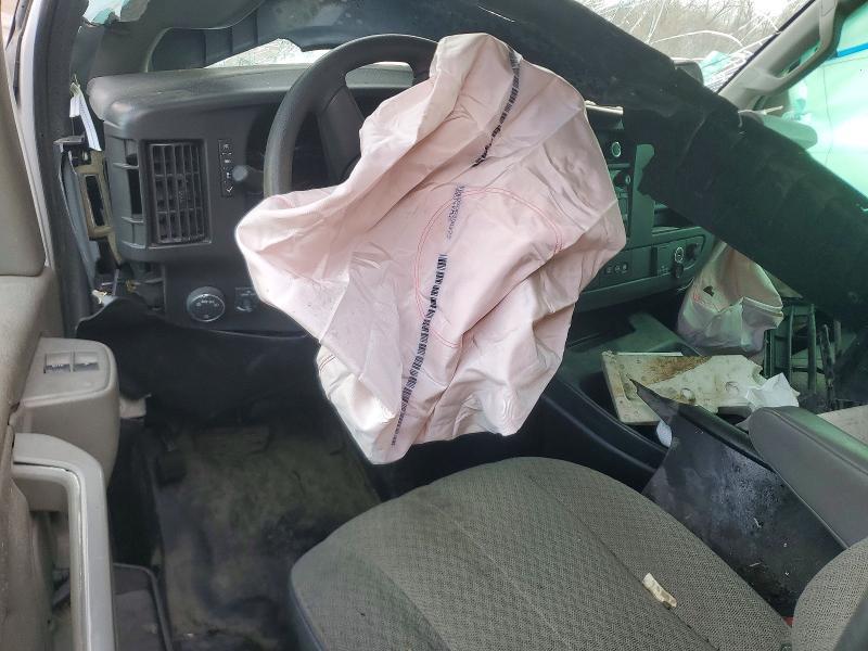 2018 Chevrolet Express G2500 Utility / Service Van