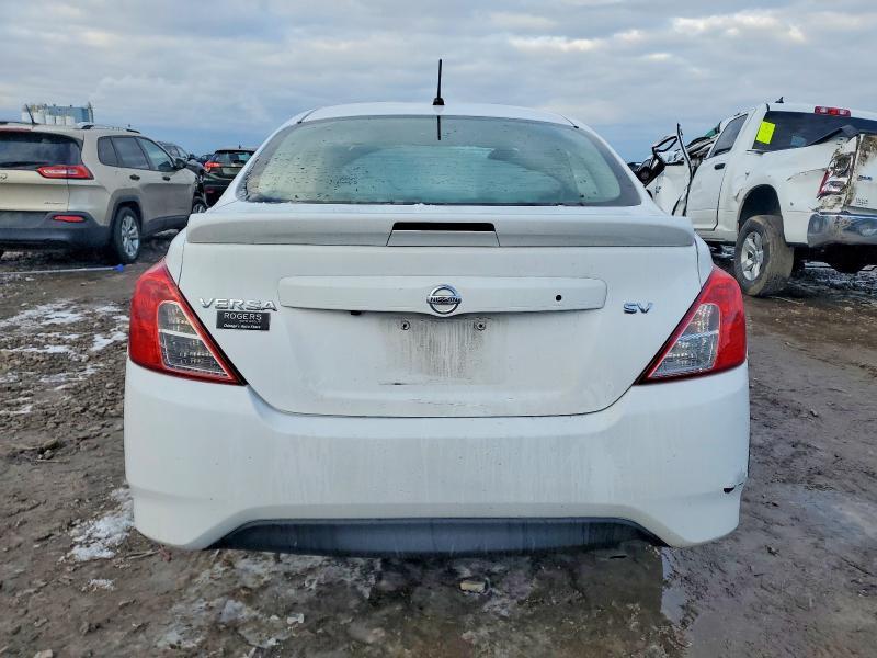 2019 Nissan Versa s