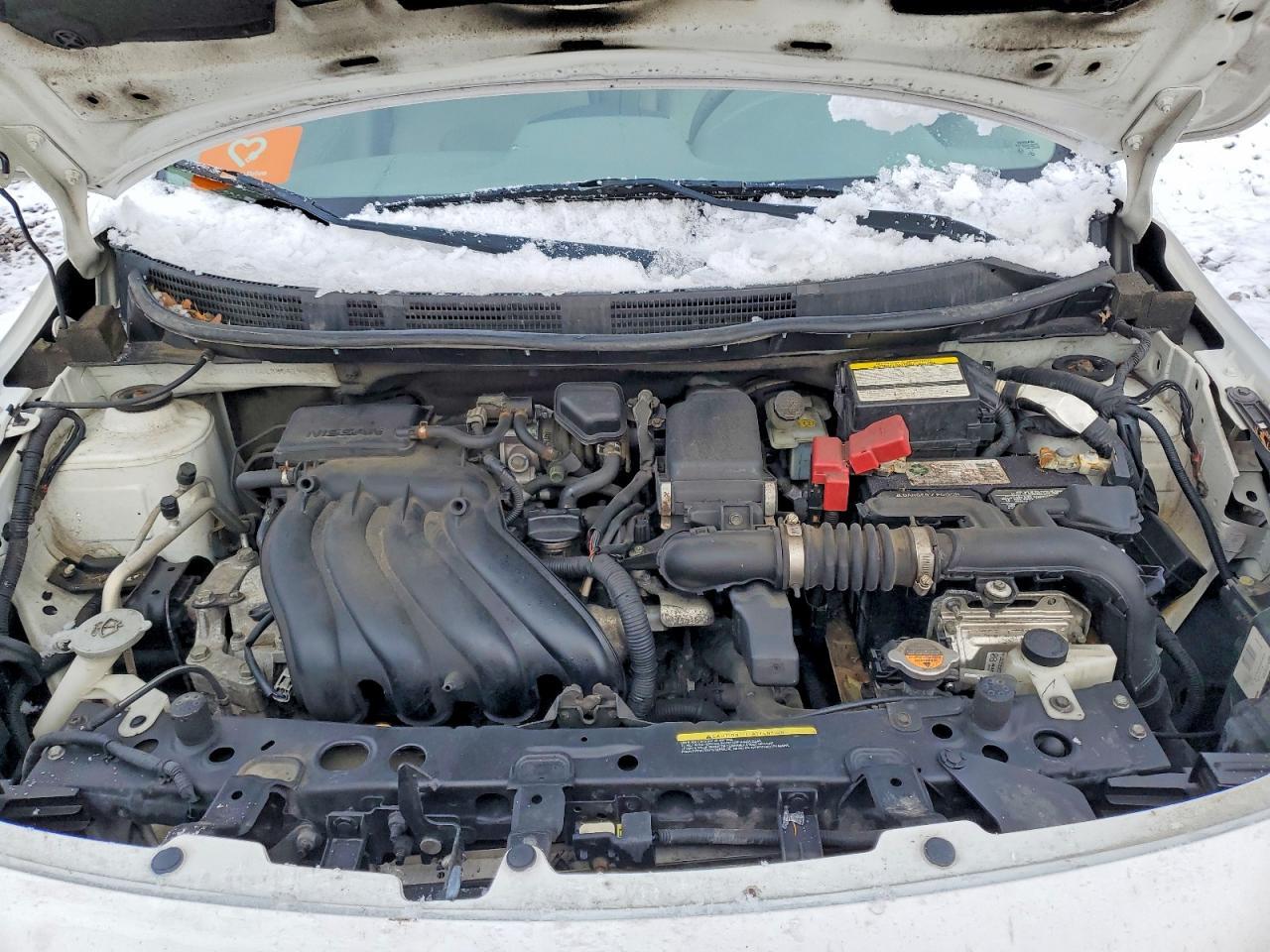 2016 Niss Versa s