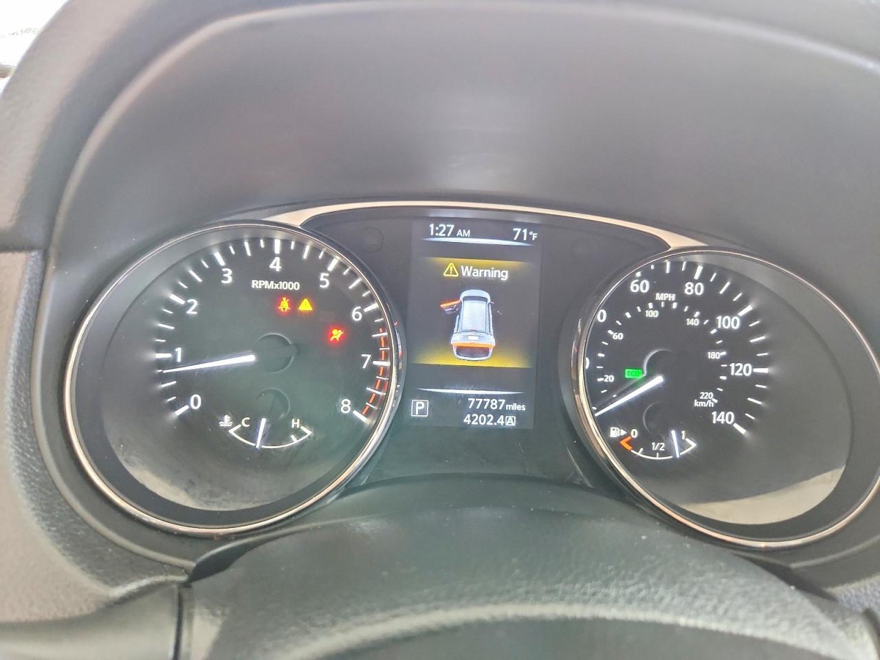 2016 Nissan Rogue sv