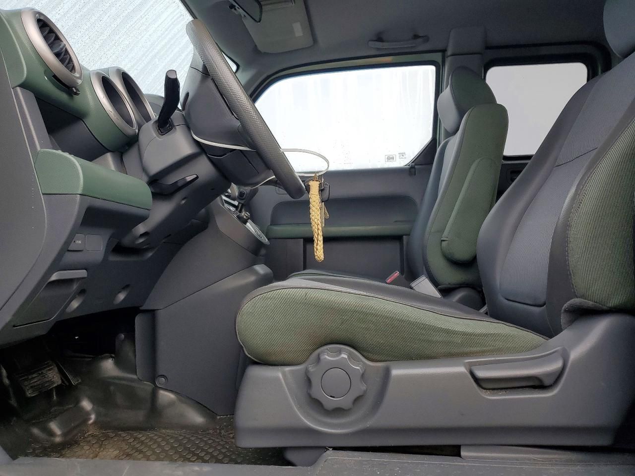 2004 Honda Element ex