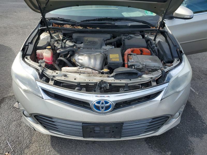 2014 Toyota Avalon Hybrid