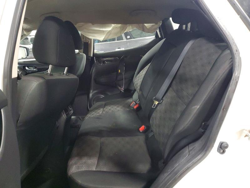 2017 Nissan Rogue Sport sv