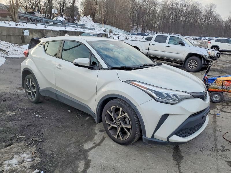 2021 Toyota C-hr xle