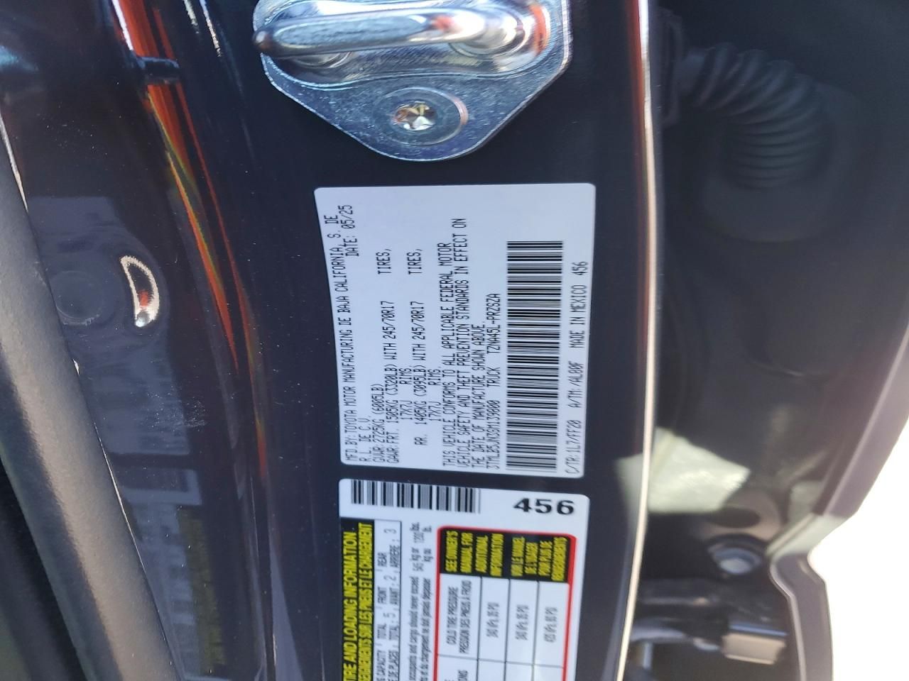 2025 Toyota Tacoma SR5