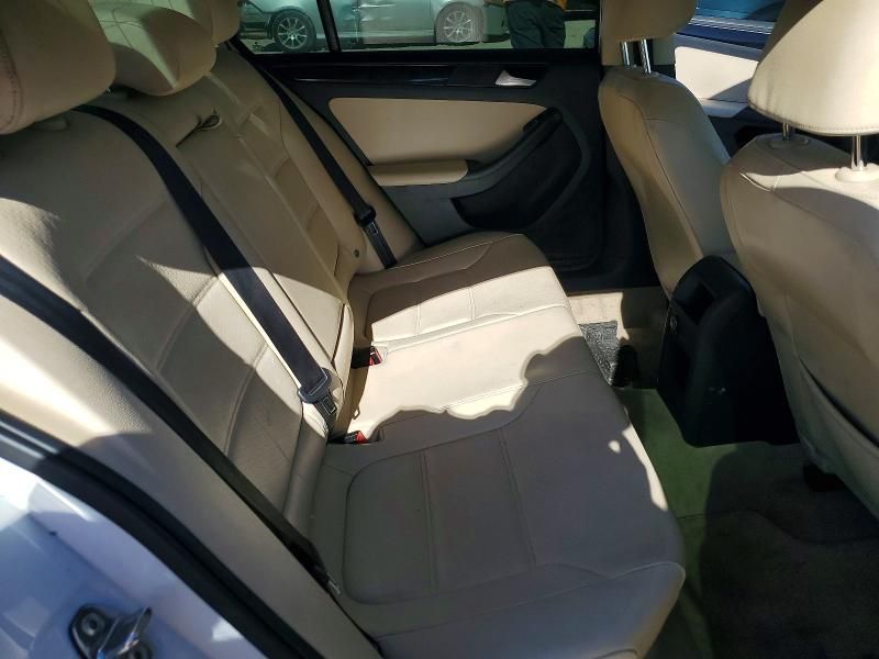 2016 Volkswagen Jetta sel