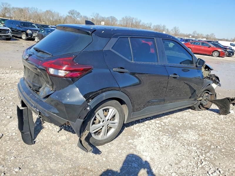 2022 Nissan Kicks s