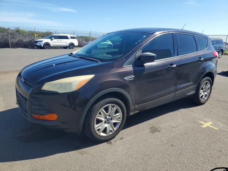 2013 Ford Escape s