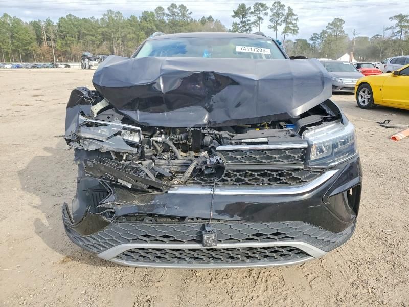 2022 Volkswagen Taos se