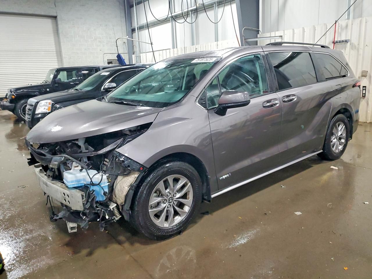 2021 Toyota Sienna xle