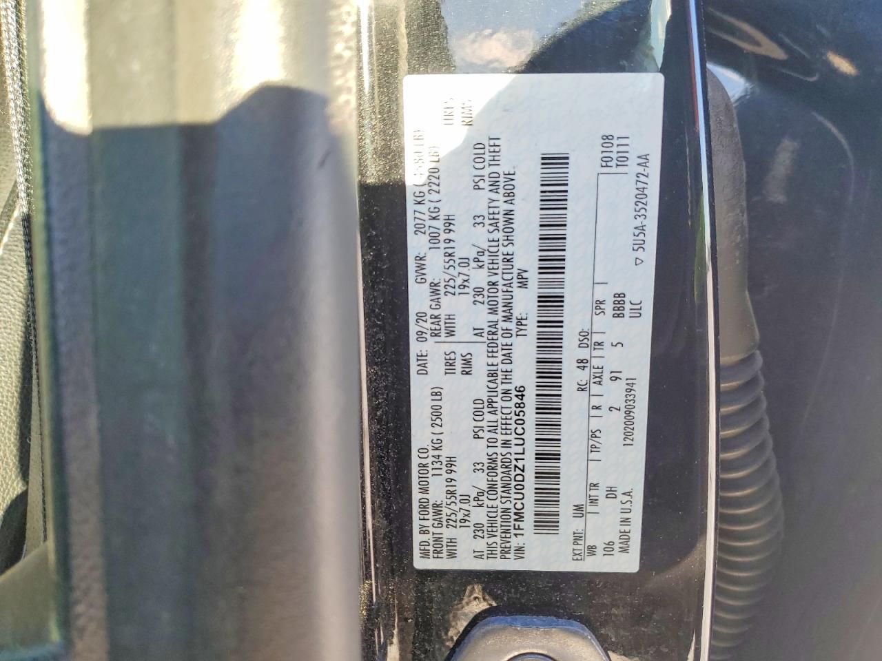 2020 Ford Escape Titanium