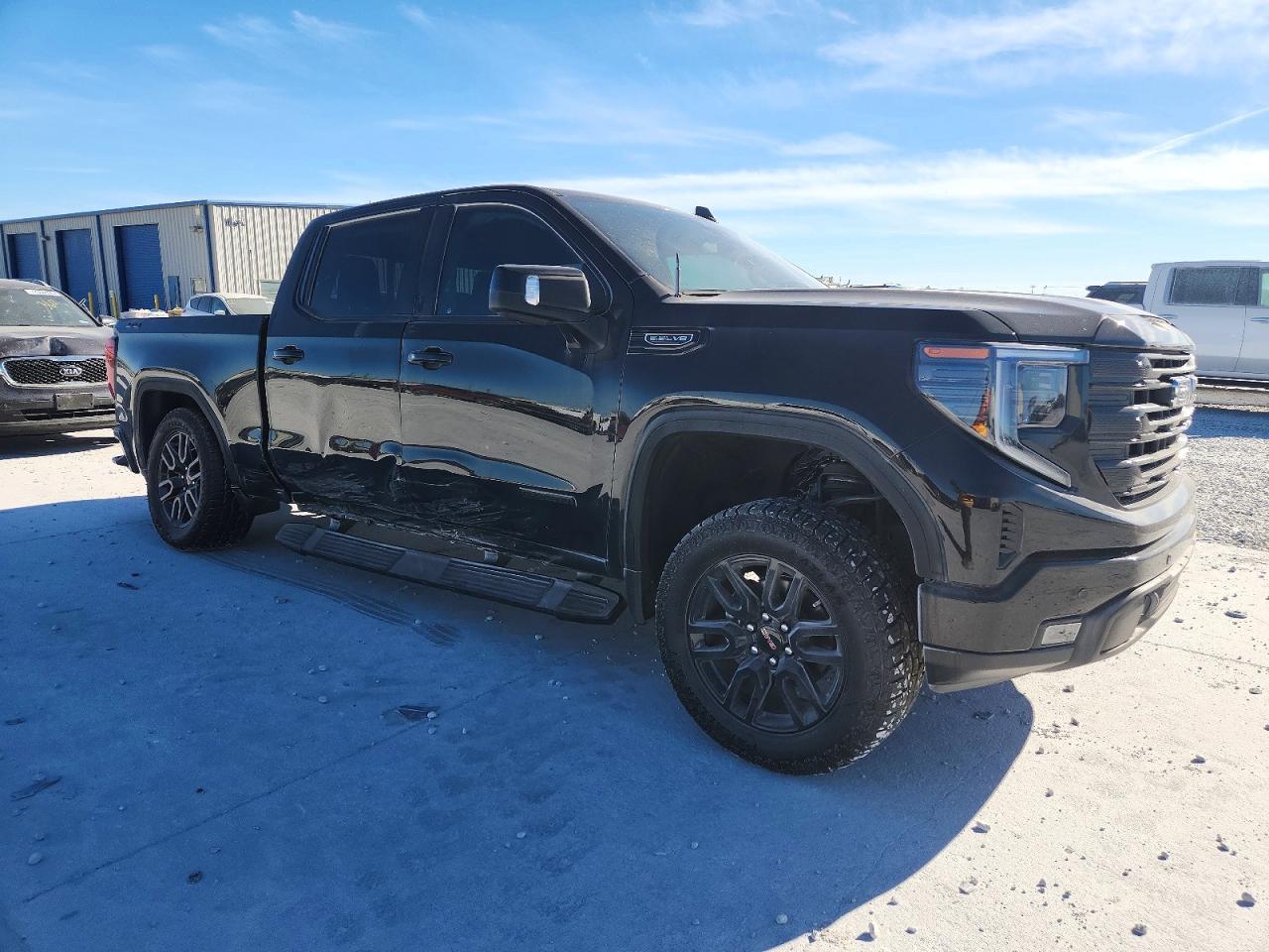 2025 GMC Sierra C1500 Elevation