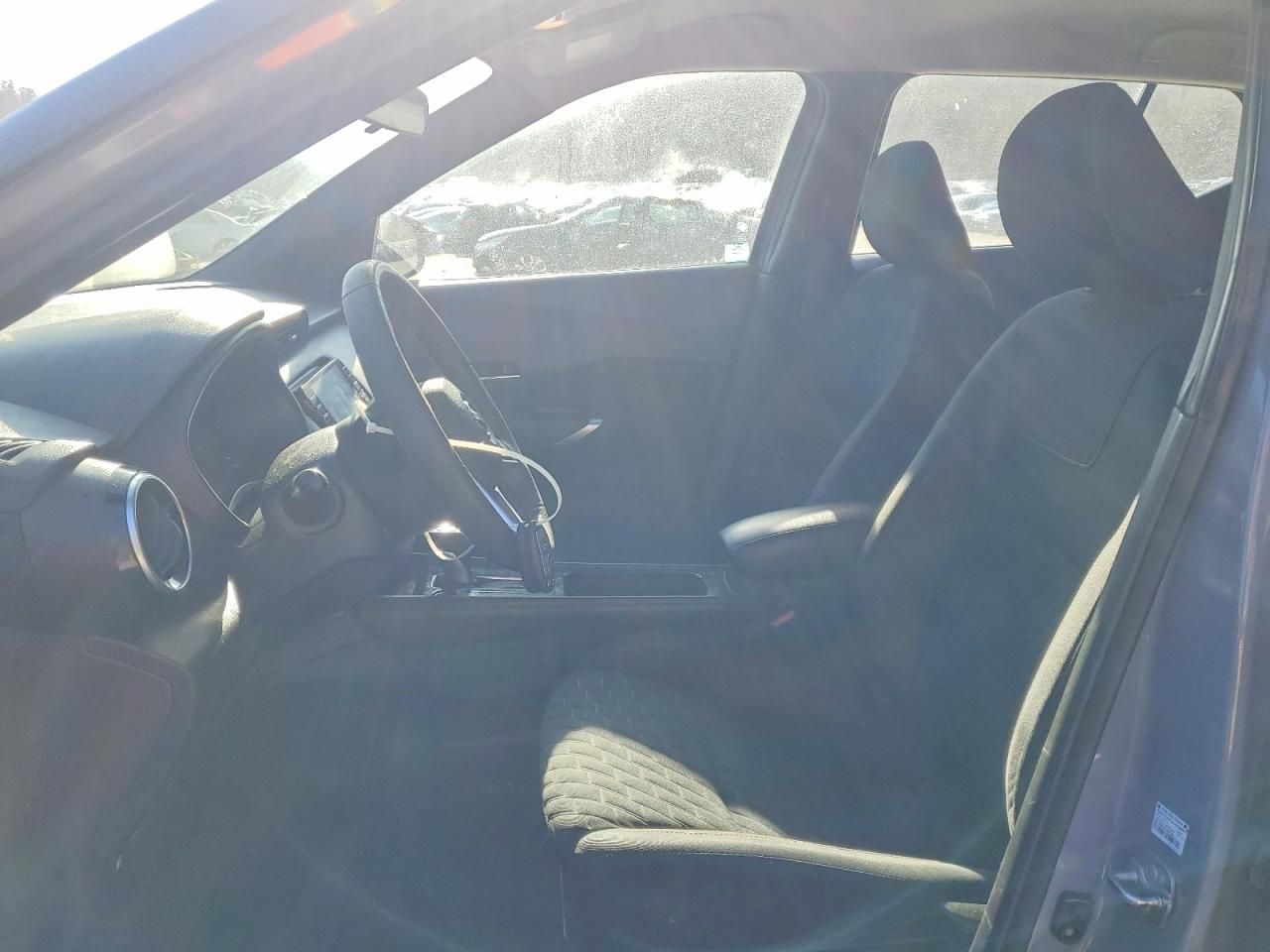 2021 Nissan Kicks sr