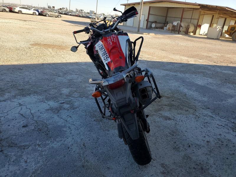 2016 Honda CRF1000