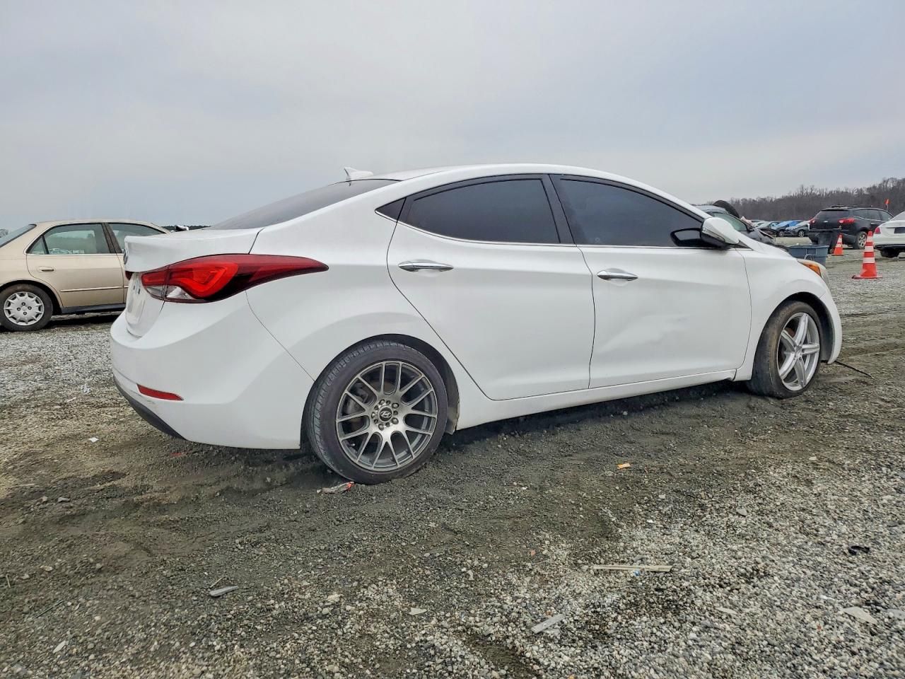 2015 Hyundai Elantra se