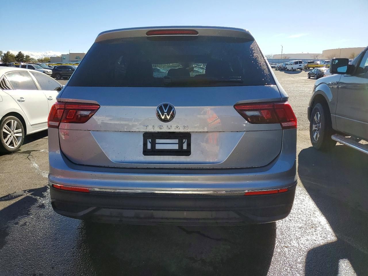 2022 Volkswagen Tiguan se