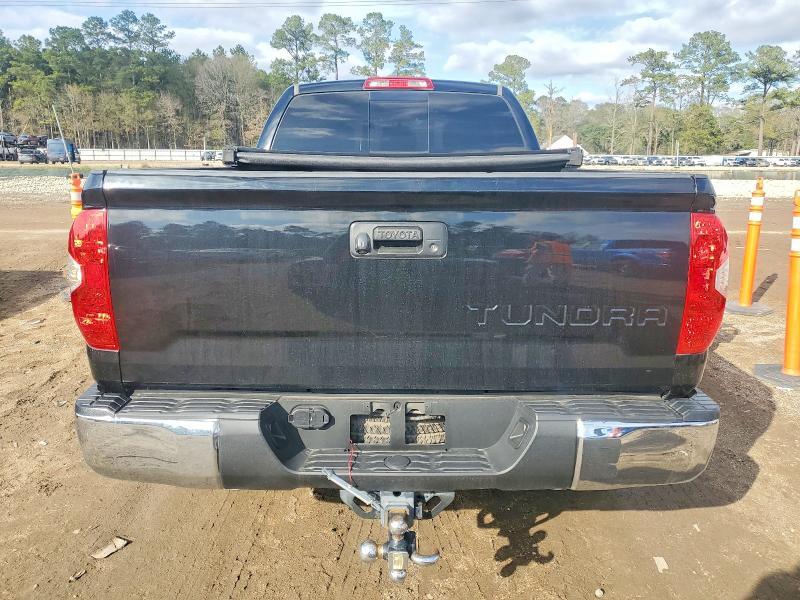 2016 Toyota Tundra SR5