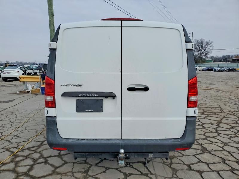 2017 Mercedes-Benz Metris