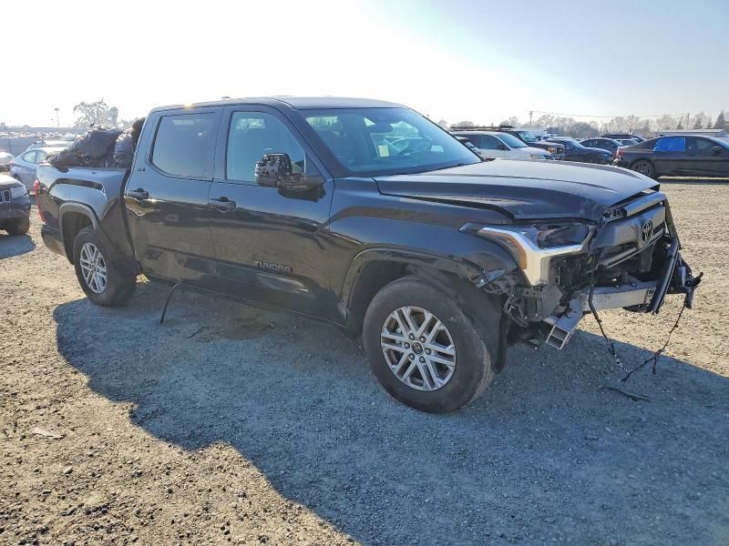 2024 Toyota Tundra Crewmax sr