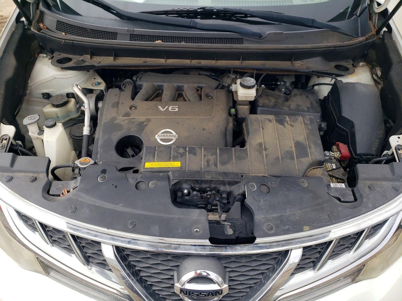 2011 Nissan Murano s