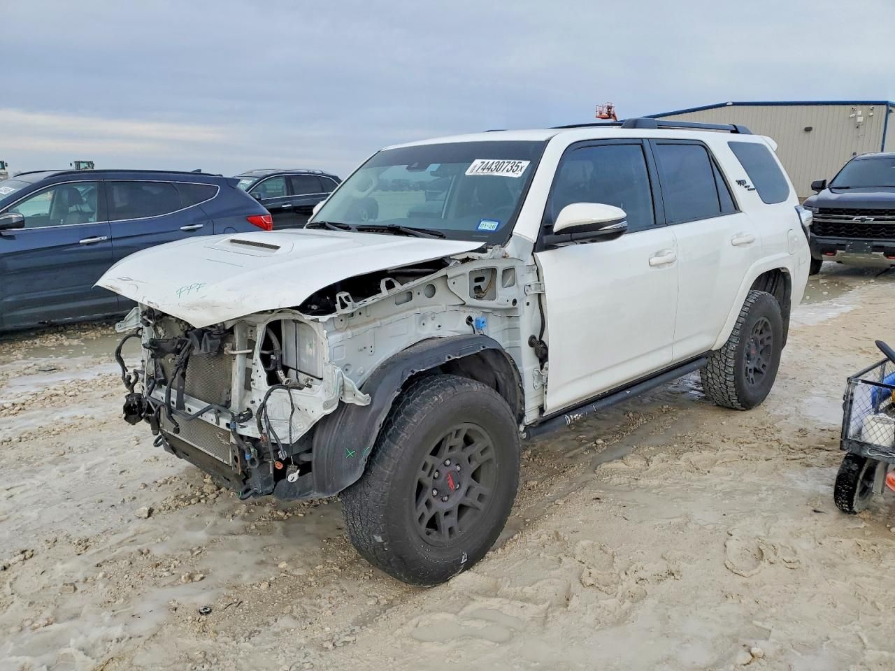 2023 Toyota 4runner se