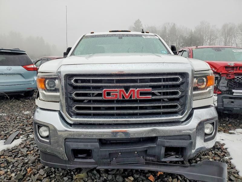 2016 GMC Sierra K2500 sle