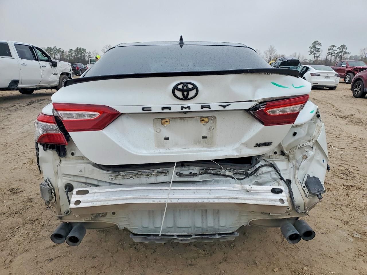 2020 Toyota Camry xse V6