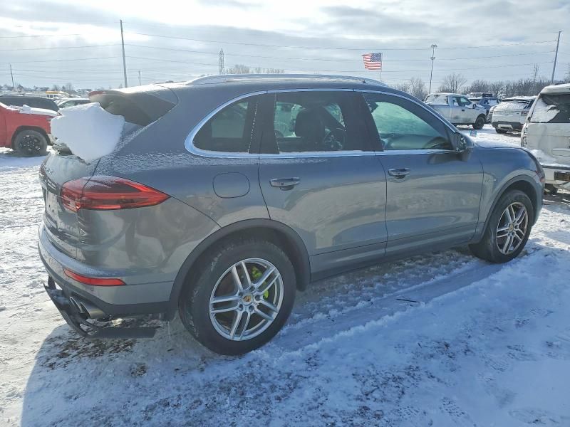 2017 Porsche Cayenne Hybrid Platinum