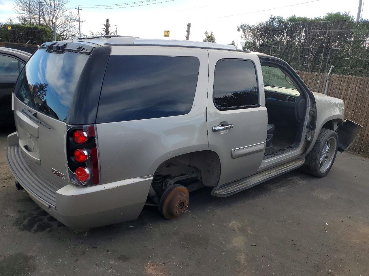 2007 GMC Yukon Denali