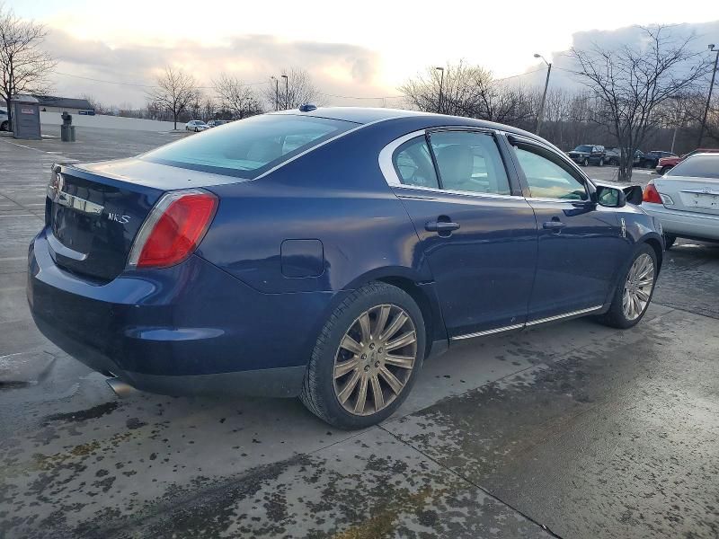 2011 Lincoln MKS