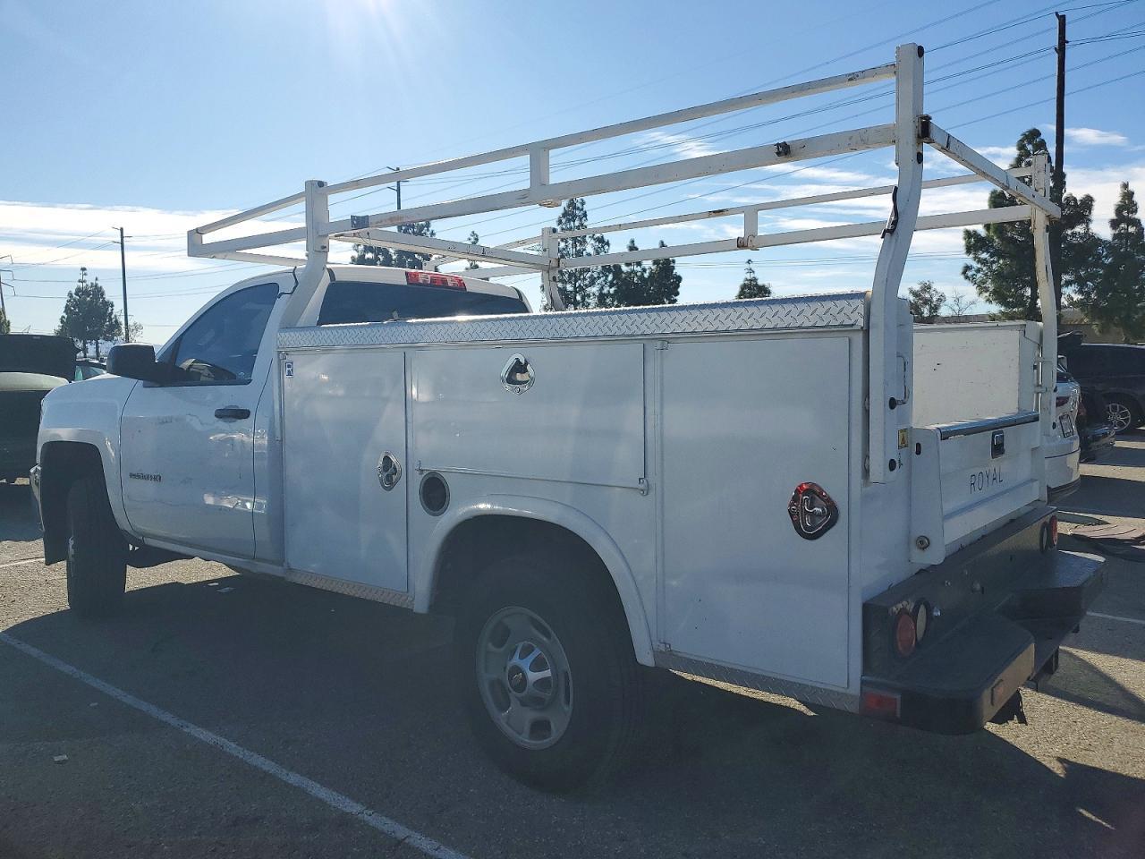 2015 Chevrolet Silverado Utility / Service Truck