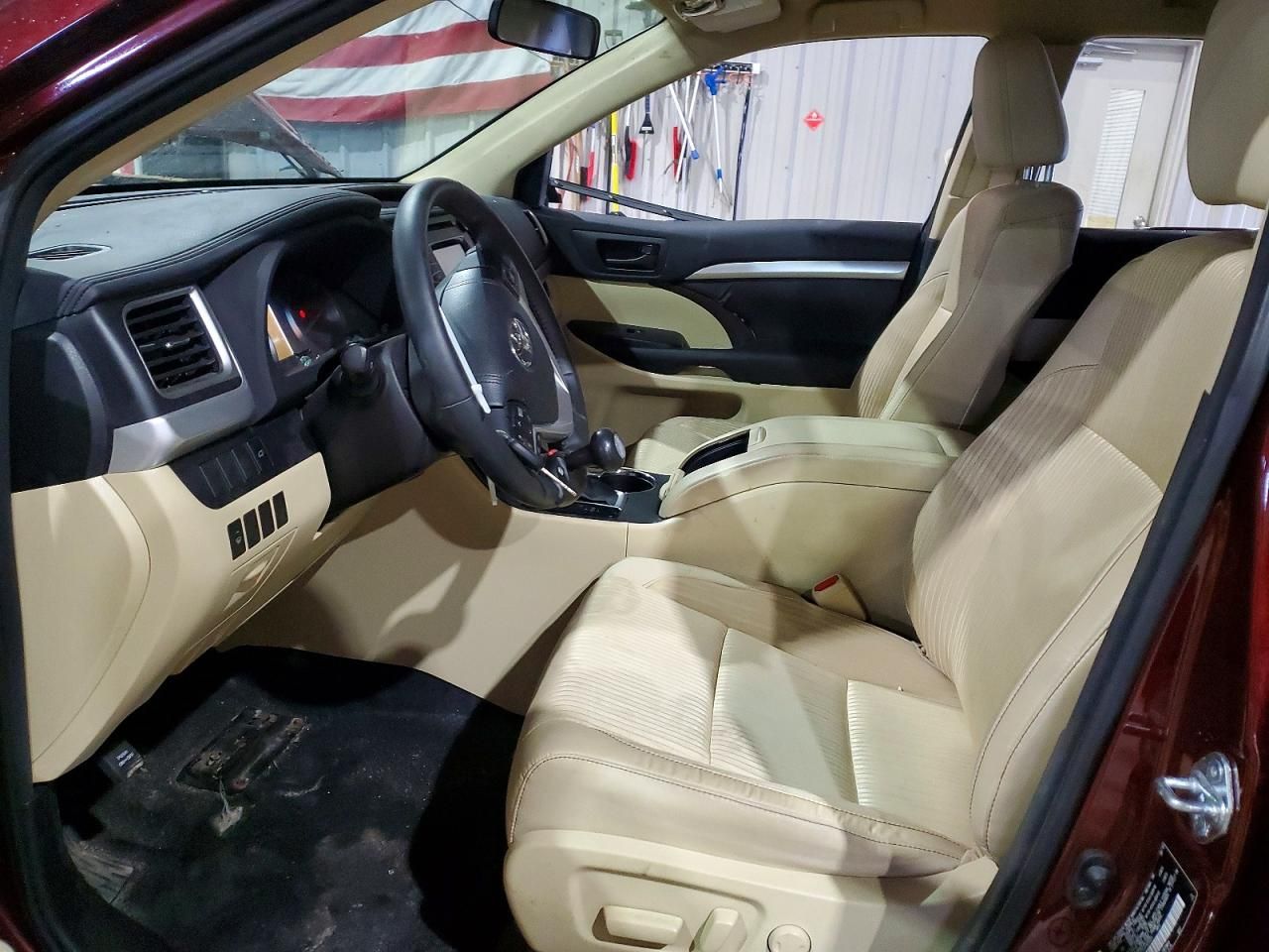 2015 Toyota Highlander le