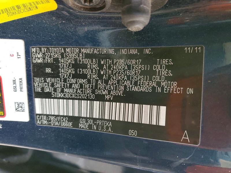 2012 Toyota Sienna le 8 Passenger