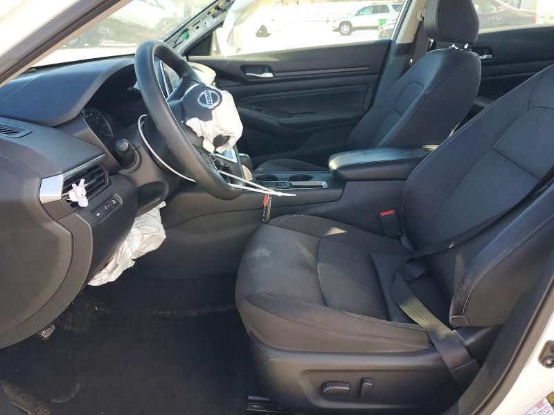 2019 Nissan Altima s