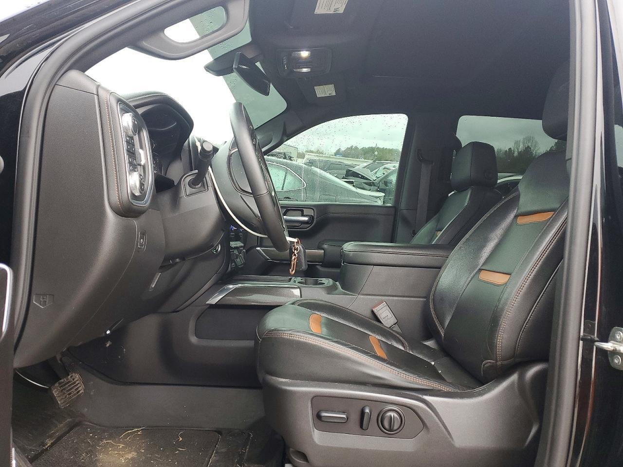 2021 GMC Sierra K1500 AT4