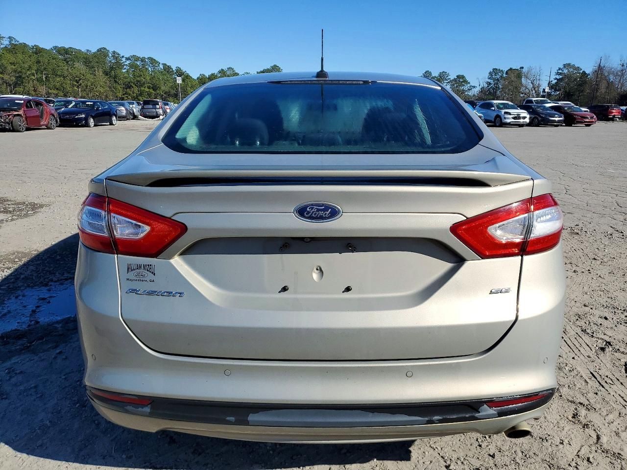 2016 Ford Fusion se