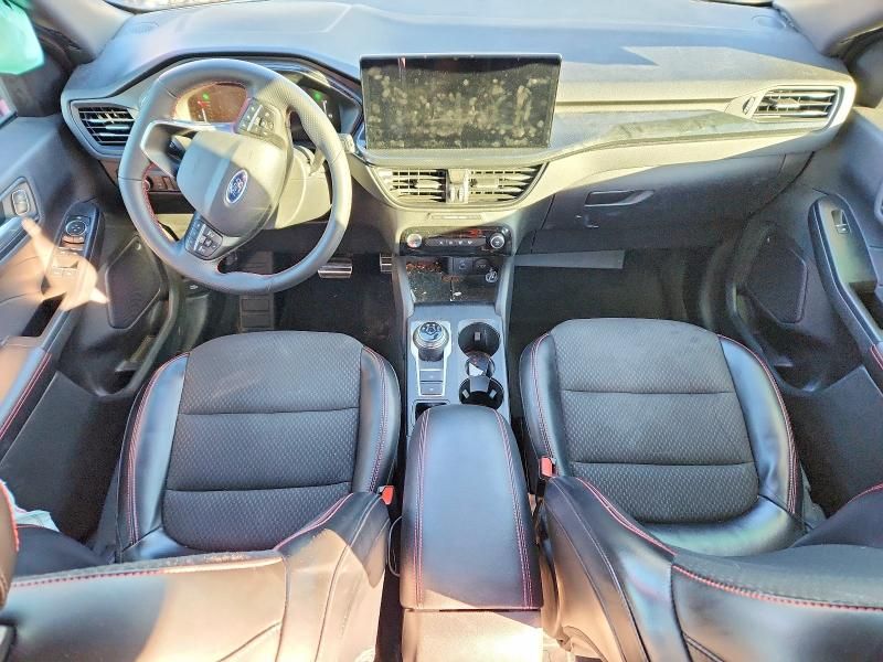 2023 Ford Escape st Line