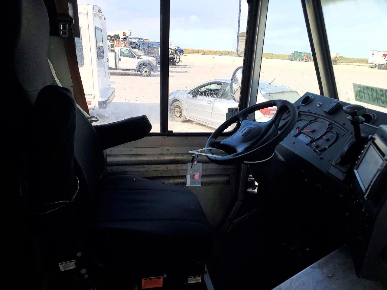 2012 Workhorse Custom Chassis 2012 Workhorse W62 Delivery Truck