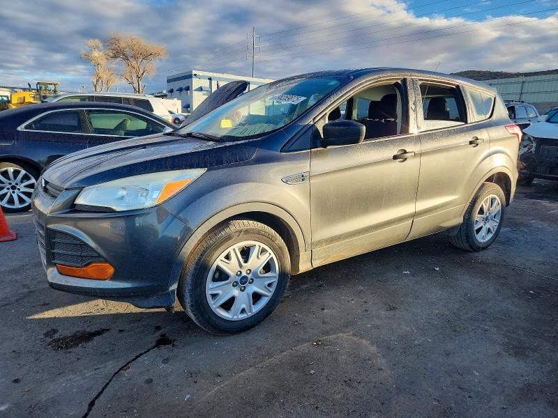 2015 Ford Escape s