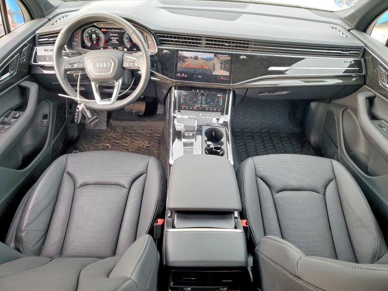 2025 Audi Q7 Premium Plus