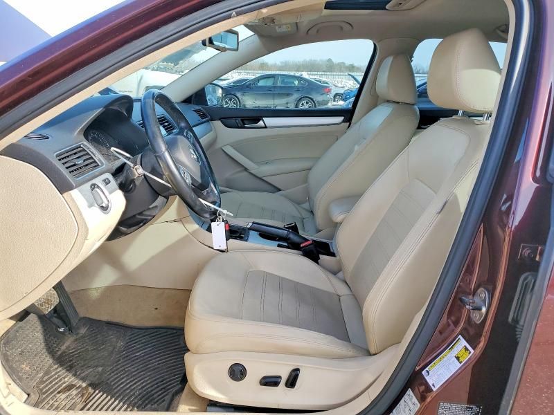 2013 Volkswagen Passat se