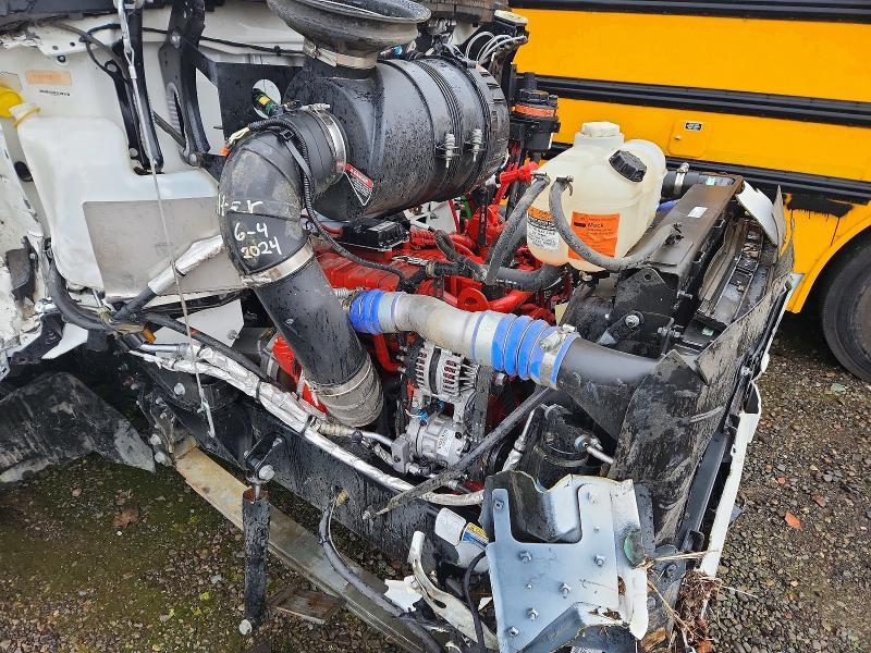 2025 Mack MD BOX Truck