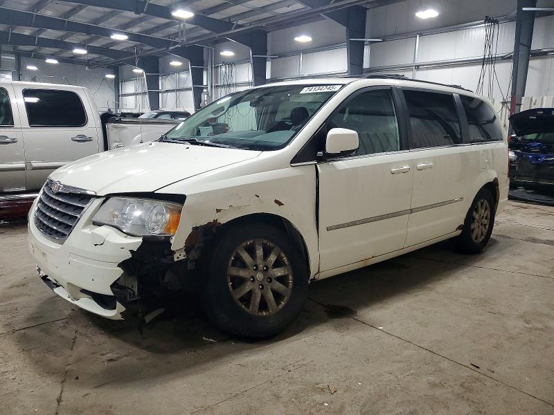 2009 Chrysler Town & Country Touring