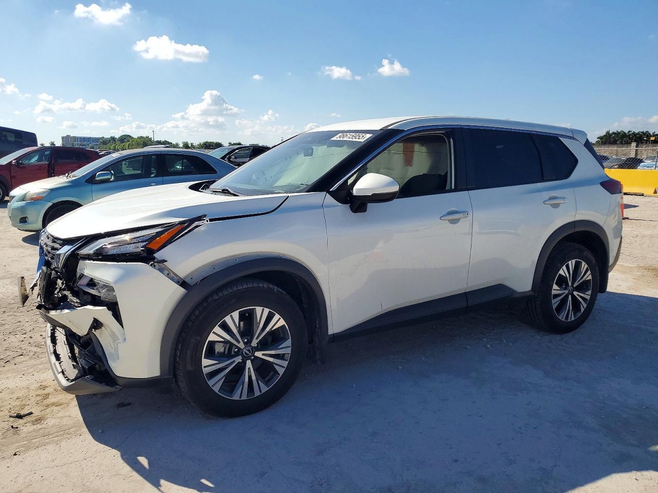 2022 Nissan Rogue sv