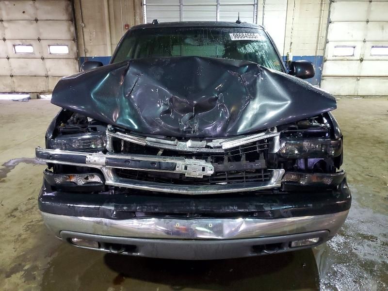 2004 Chevrolet Suburban K1500