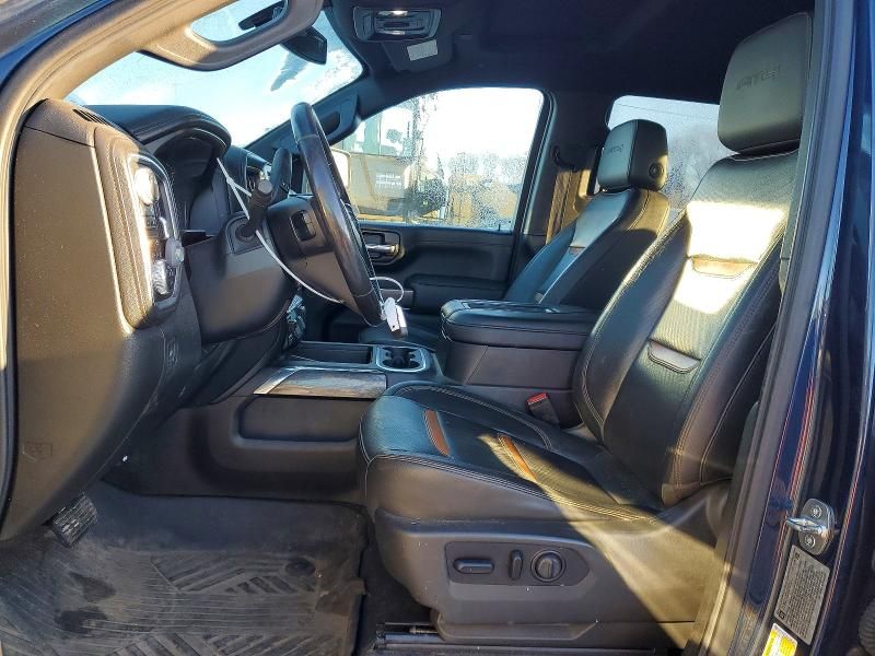 2020 GMC Sierra K2500 AT4